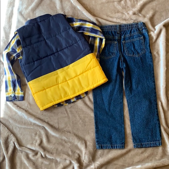 Size 4 boys three piece set - Picture 5 of 5